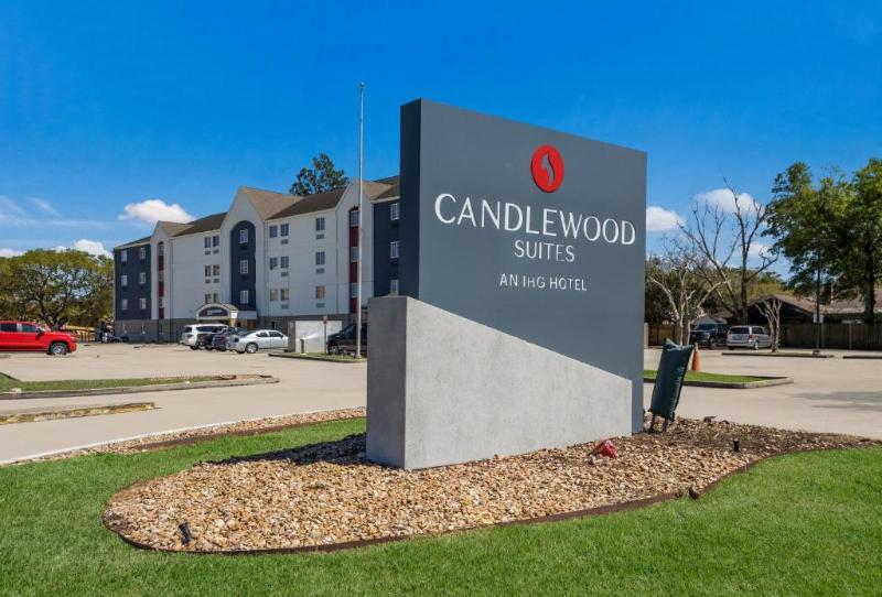 בית מלון כפרי Candlewood Suites Lafayette   River Ranch, An Ihg
