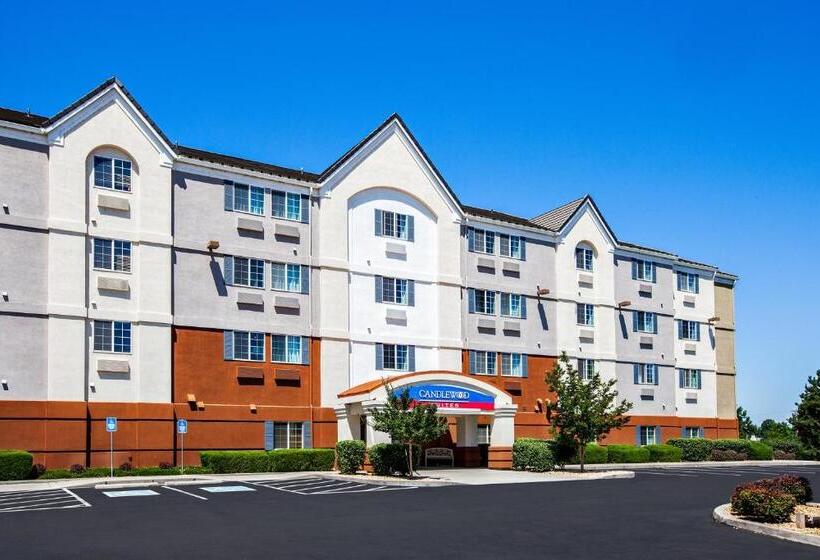فندق Candlewood Suites Medford, An Ihg