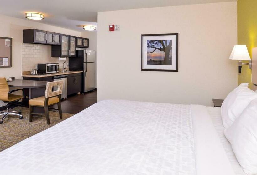 Отель Candlewood Suites Paducah, An Ihg