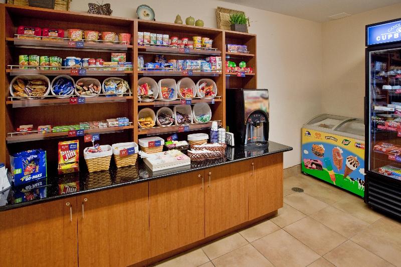 هتل Candlewood Suites Richmond North Glen Allen, An Ihg