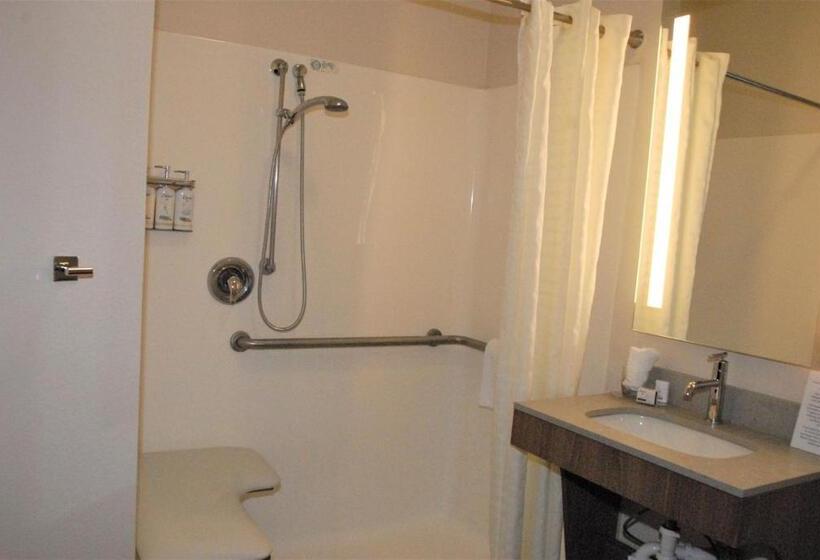 בית מלון כפרי Candlewood Suites Tallahassee, An Ihg