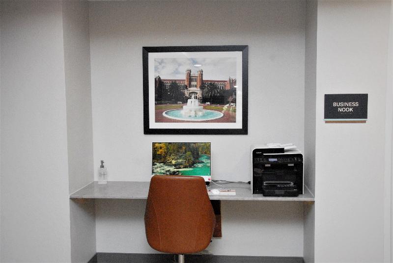 בית מלון כפרי Candlewood Suites Tallahassee, An Ihg