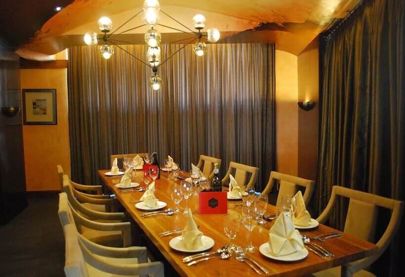 هتل Celeste Makati