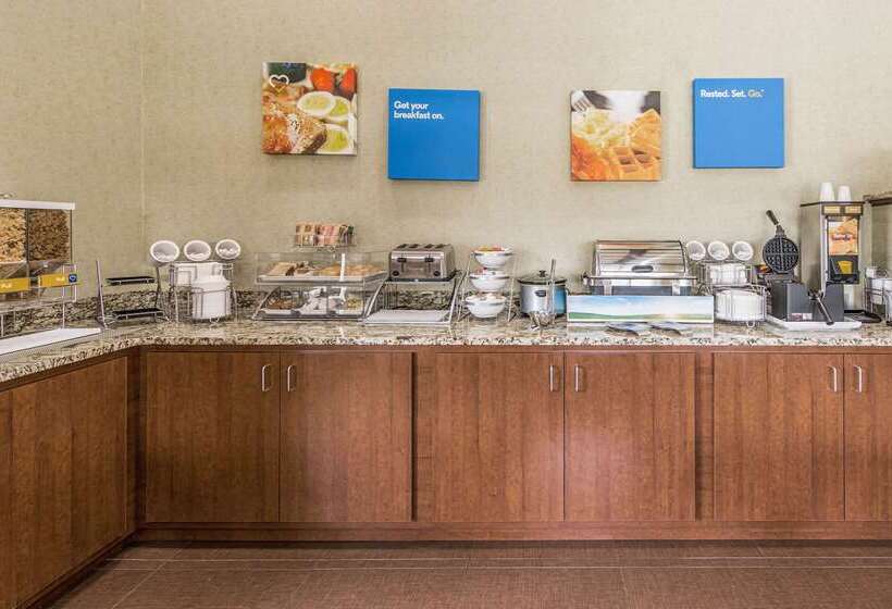 בית מלון כפרי Comfort Inn & Suites Greenwood Near University