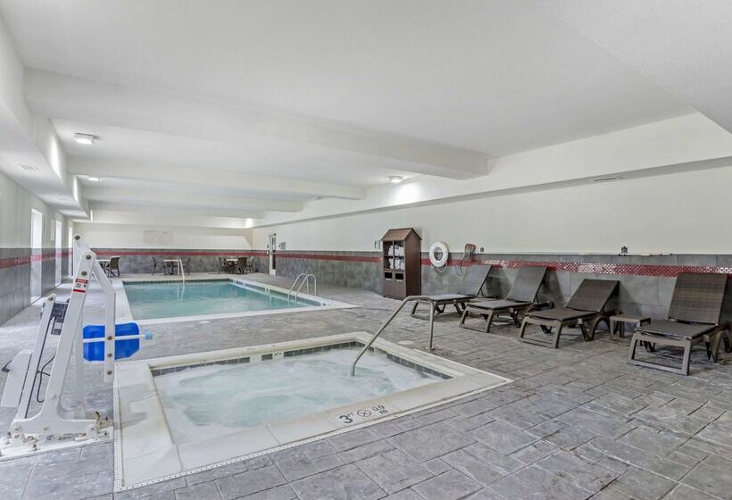 בית מלון כפרי Comfort Suites At Virginia Center Commons