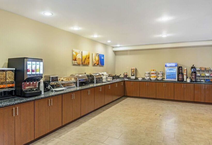 בית מלון כפרי Comfort Suites At Virginia Center Commons