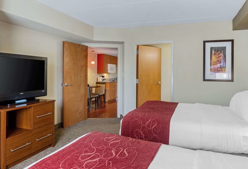 בית מלון כפרי Comfort Suites At Virginia Center Commons