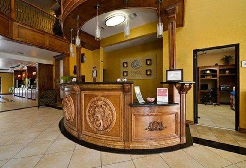 ホテル Comfort Suites