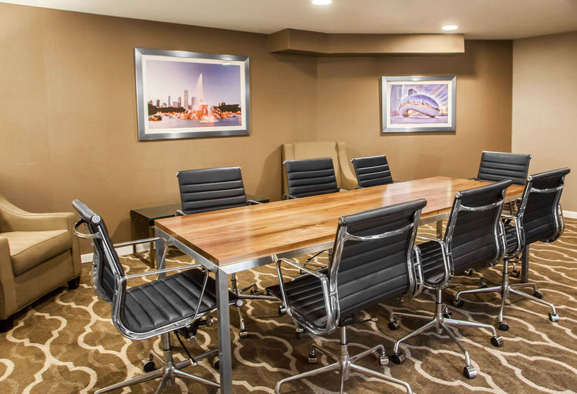 호텔 Comfort Suites Michigan Avenue - Loop