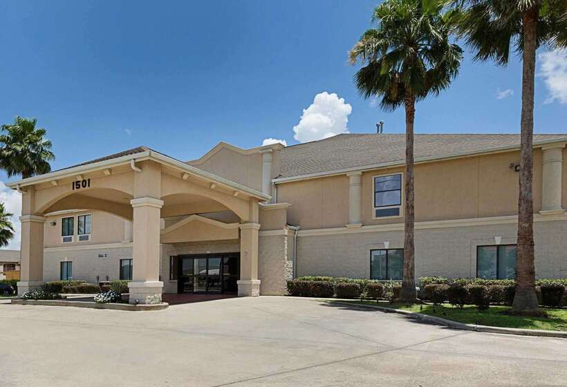 호텔 Comfort Suites Deer Park Pasadena