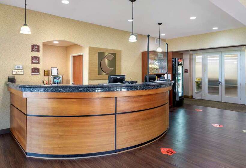 호텔 Comfort Suites Eugene