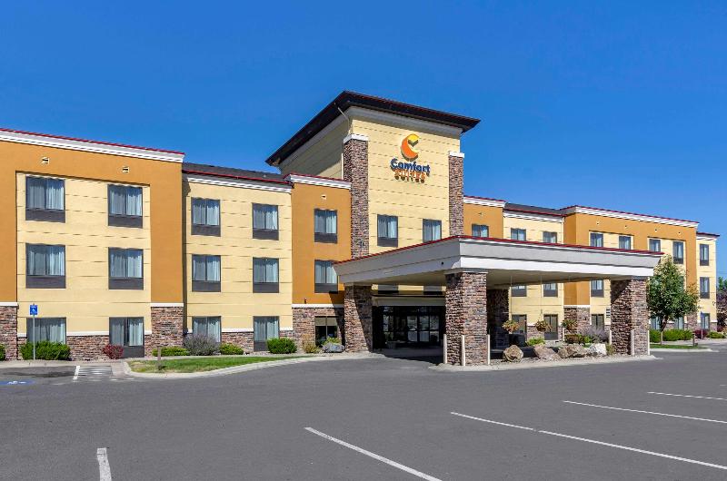 هتل Comfort Suites Helena Airport