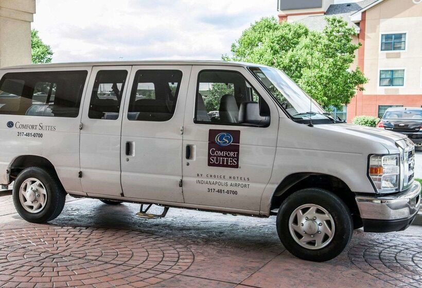 בית מלון כפרי Comfort Suites Near Indianapolis Airport