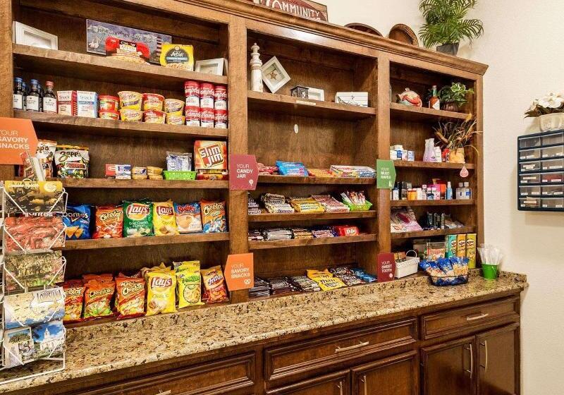 هتل Comfort Suites Oil Center