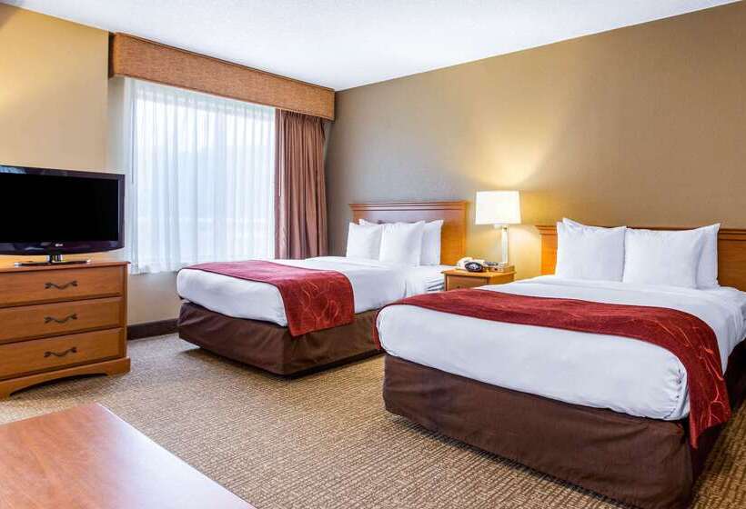 فندق Comfort Suites Wilmington Near Downtown