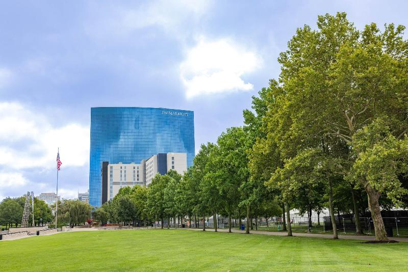 בית מלון כפרי Courtyard Indianapolis Downtown