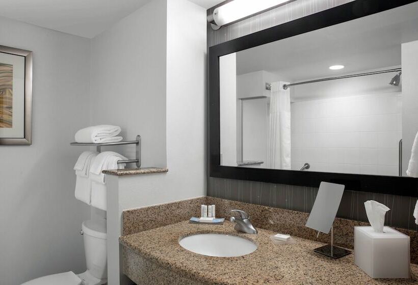 فندق Courtyard By Marriott Jacksonville I 295/east Beltway