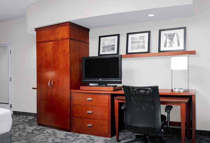 فندق Courtyard By Marriott Jacksonville I 295/east Beltway