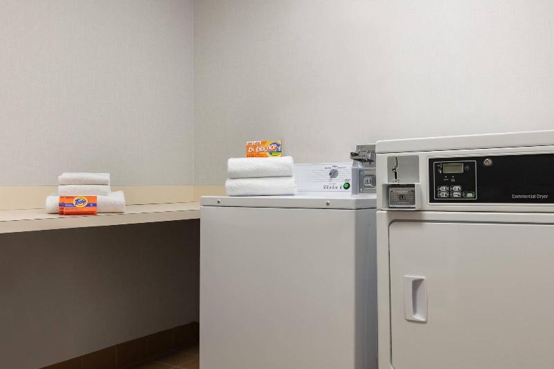 בית מלון כפרי Courtyard Lancaster