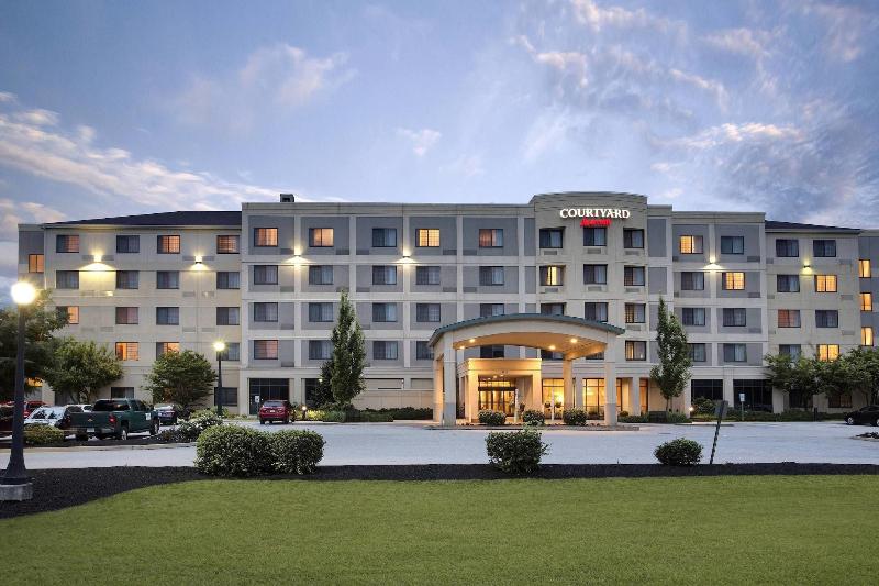 בית מלון כפרי Courtyard Lancaster