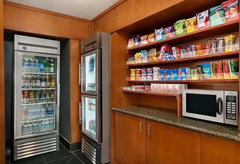 בית מלון כפרי Courtyard Lancaster