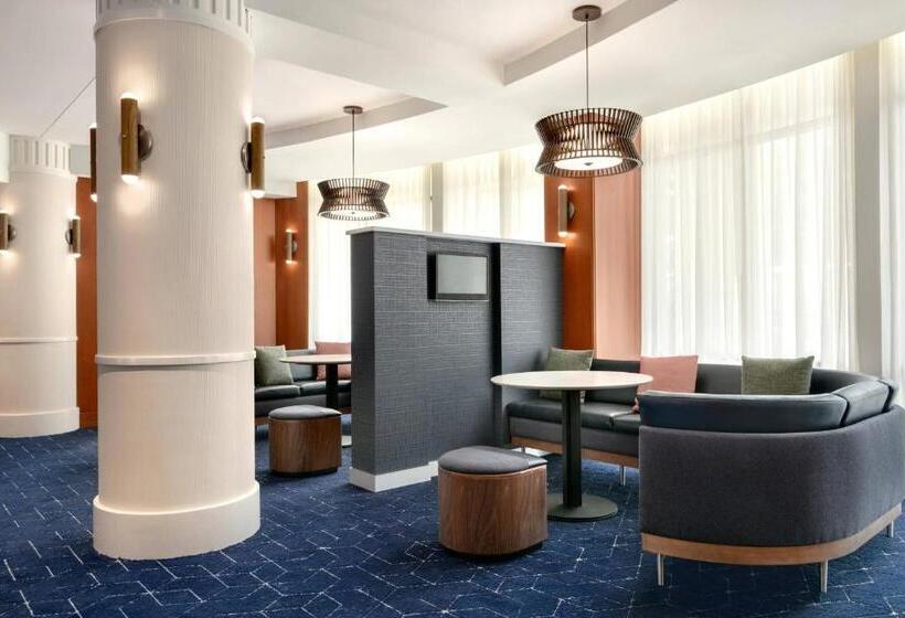 בית מלון כפרי Courtyard Lancaster