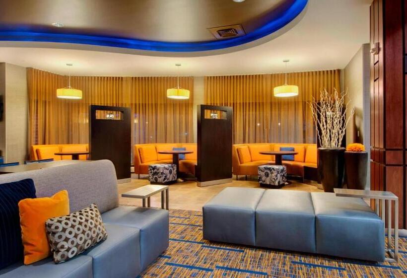 酒店 Courtyard By Marriott Madison East