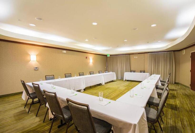 فندق Courtyard By Marriott Merced