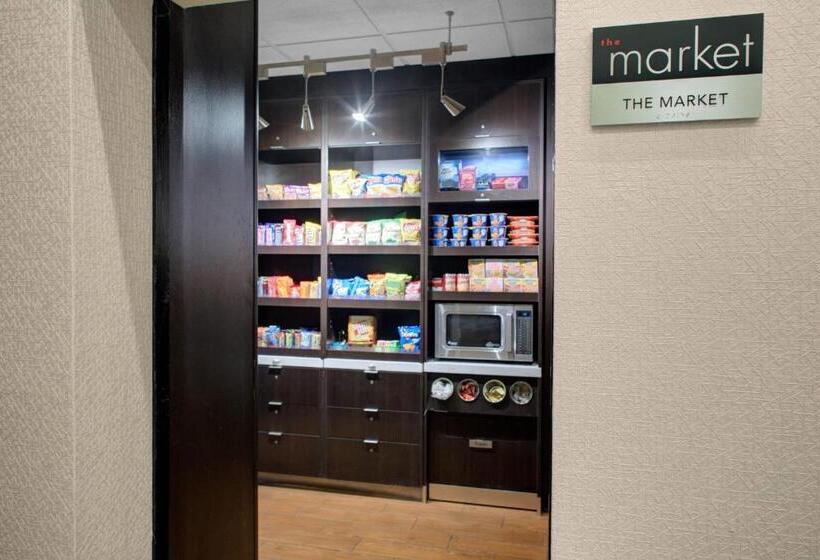 ホテル Courtyard Richmond Chester