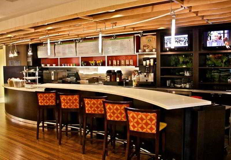 Отель Courtyard Richmond North/glen Allen