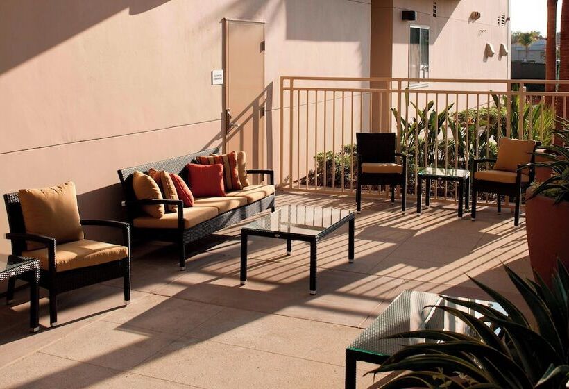 בית מלון כפרי Courtyard By Marriott Santa Ana Orange County
