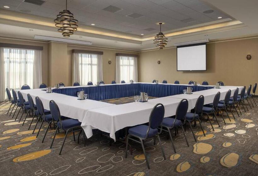 בית מלון כפרי Courtyard Tacoma Downtown