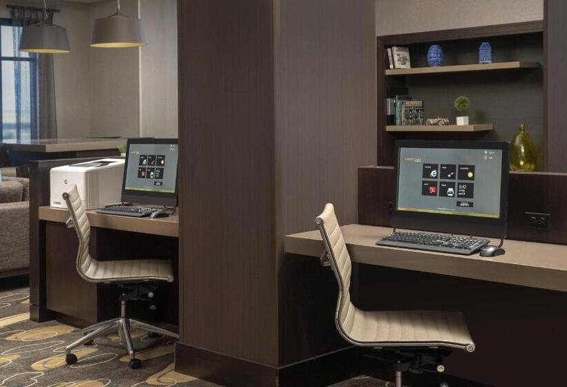 בית מלון כפרי Courtyard Tacoma Downtown