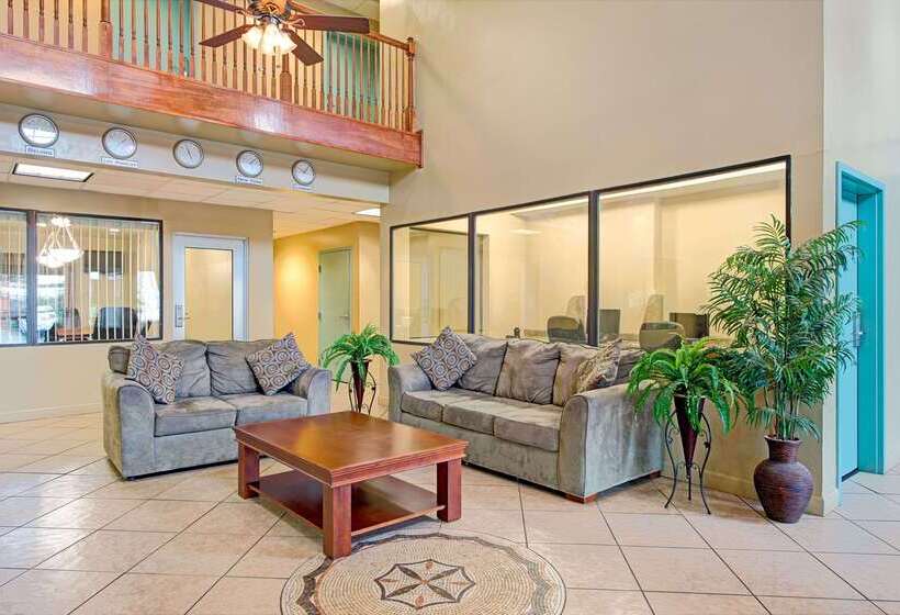 酒店 Days Inn By Wyndham Downtown St. Louis