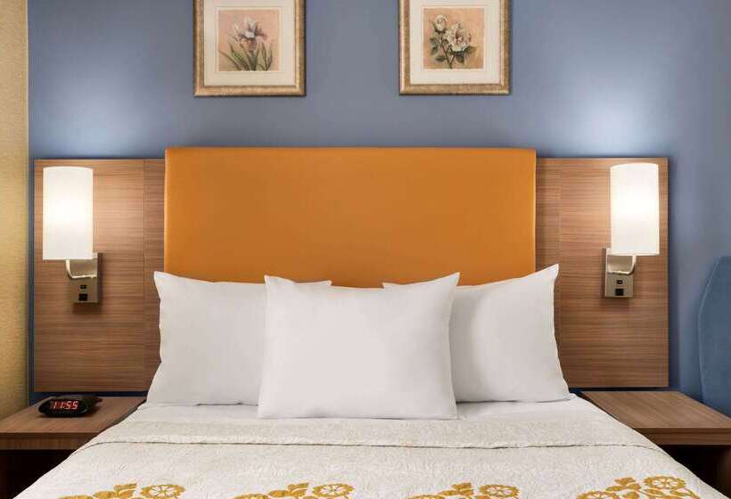 酒店 Days Inn By Wyndham Long Island City