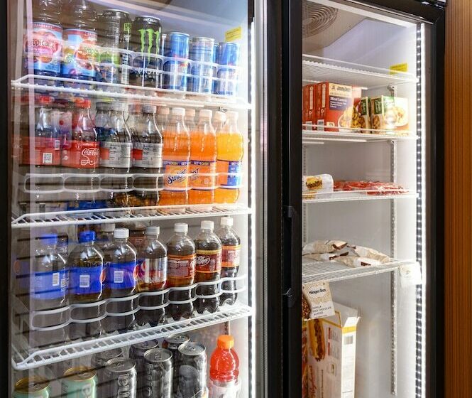 酒店 Days Inn & Suites By Wyndham Niagara Falls/buffalo