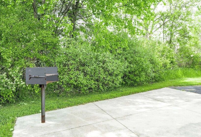 酒店 Days Inn & Suites By Wyndham Niagara Falls/buffalo