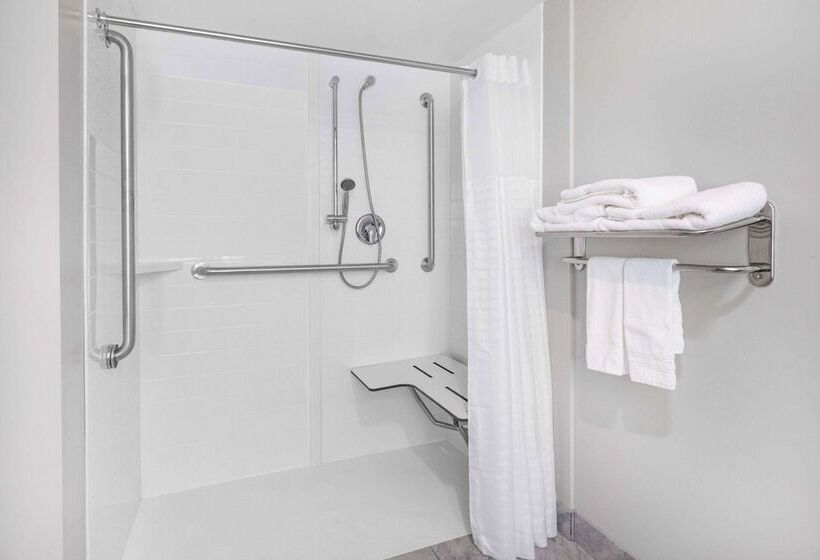 酒店 Days Inn & Suites By Wyndham Niagara Falls/buffalo