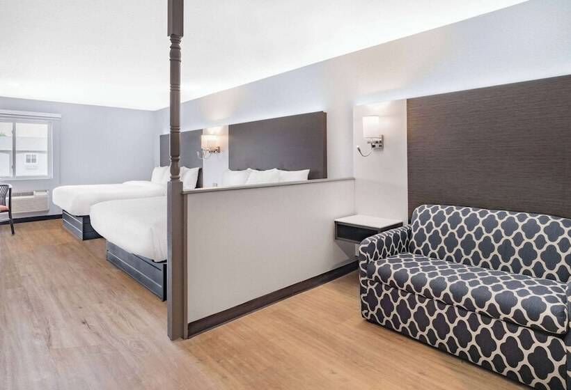 酒店 Days Inn & Suites By Wyndham Niagara Falls/buffalo