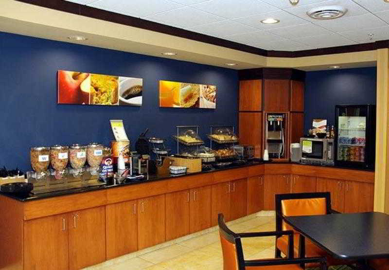 هتل Fairfield Inn And Suites By Marriott Fort Wayne