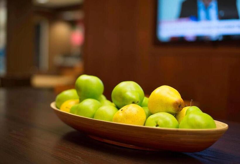 בית מלון כפרי Fairfield Inn & Suites Idaho Falls