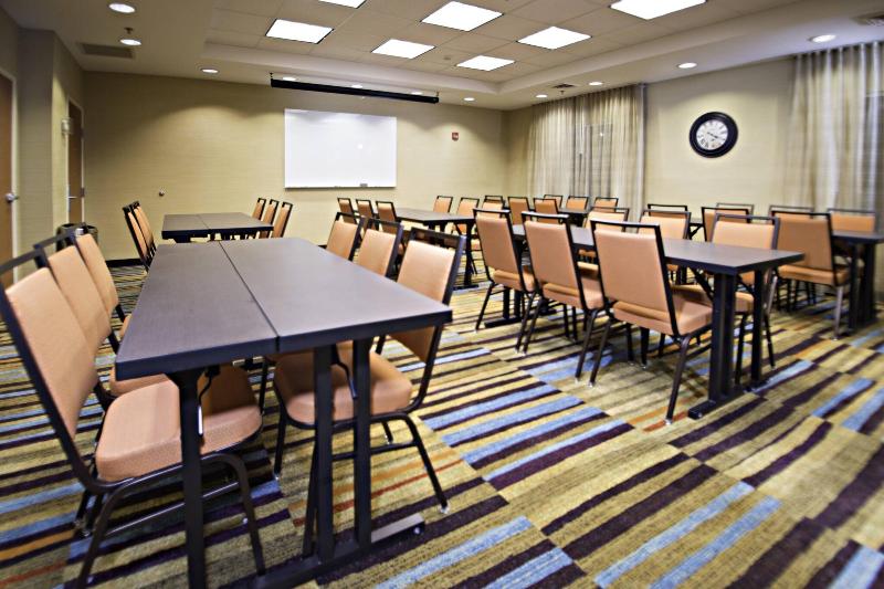 בית מלון כפרי Fairfield Inn & Suites Idaho Falls