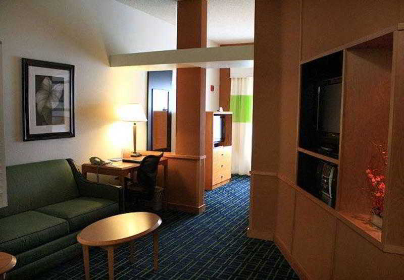 בית מלון כפרי Fairfield Inn & Suites Idaho Falls