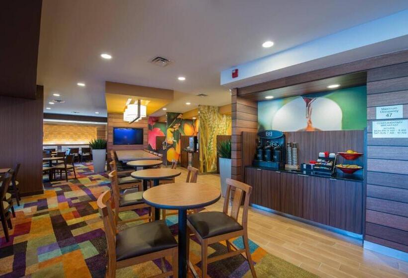 فندق Fairfield Inn & Suites Indianapolis Northwest