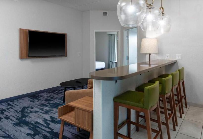 בית מלון כפרי Fairfield Inn & Suites Rapid City