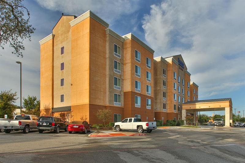 호텔 Fairfield Inn And Suites By Marriott San Antonio Northeast / Schertz / Rafb