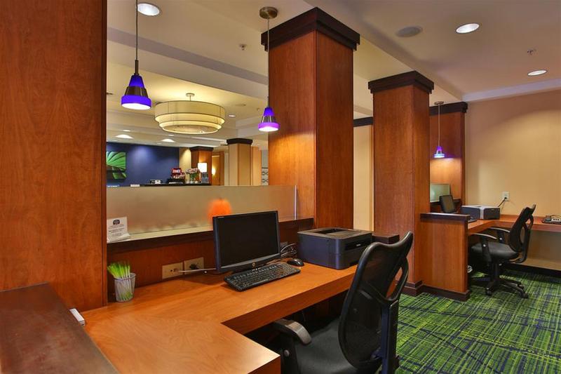 호텔 Fairfield Inn And Suites By Marriott San Antonio Northeast / Schertz / Rafb