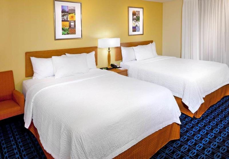 Отель Fairfield Inn And Suites San Bernardino