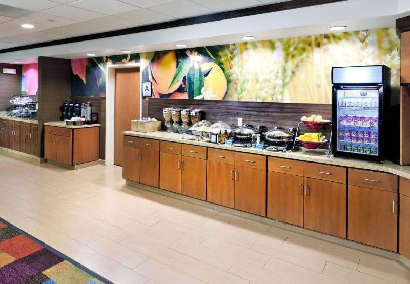Отель Fairfield Inn And Suites San Bernardino