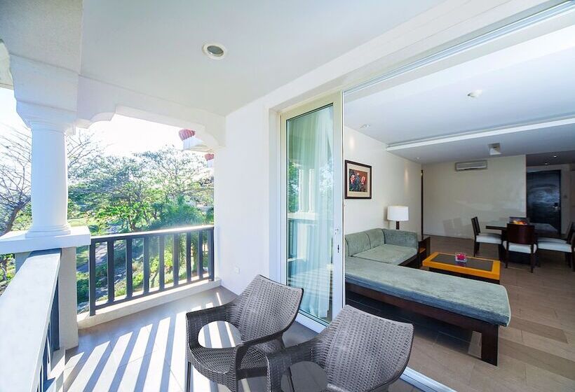 هتل Fairways And Bluewater Boracay